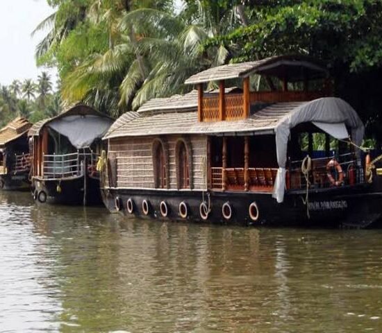 House Boat Booking